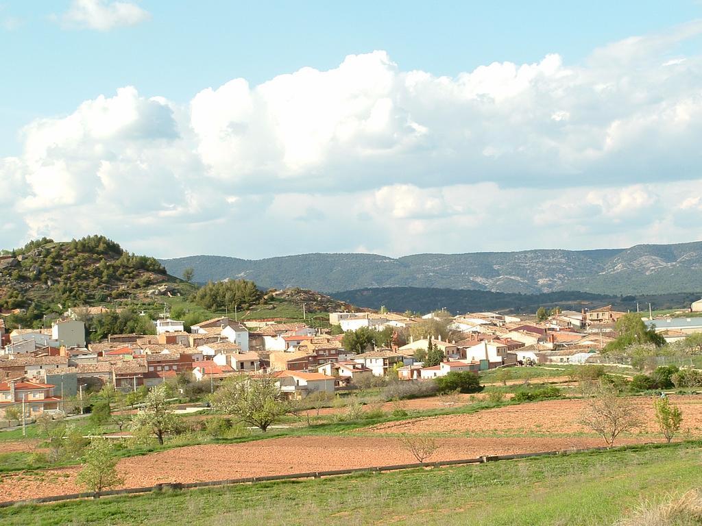 Apartamentos Serrano Ribatajada ภายนอก รูปภาพ